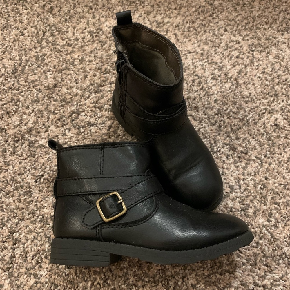 Carter’s booties